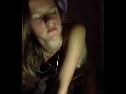 ❤️ هڪ ڇوڪري masturbates ۽ cums ❤️❌ ❌❤